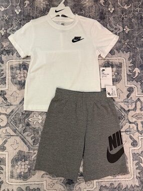 Nike boys size 7 matching set new